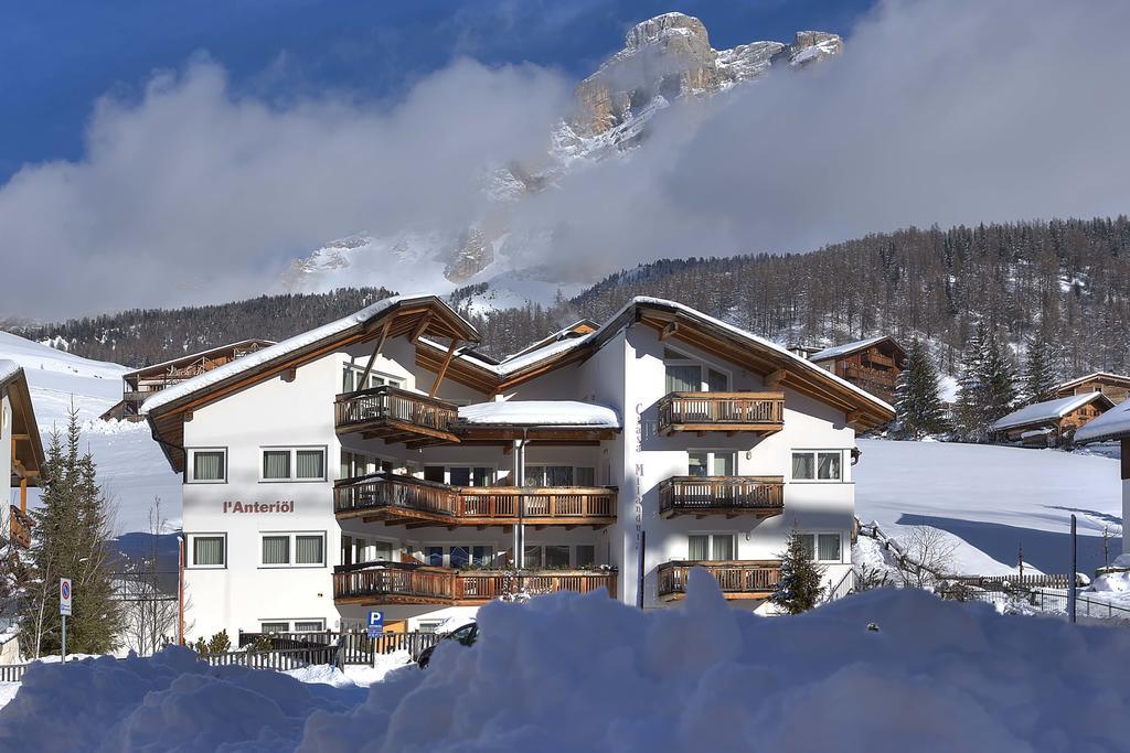 Ciasa Milandura Aparthotel San Cassiano  Exteriör bild